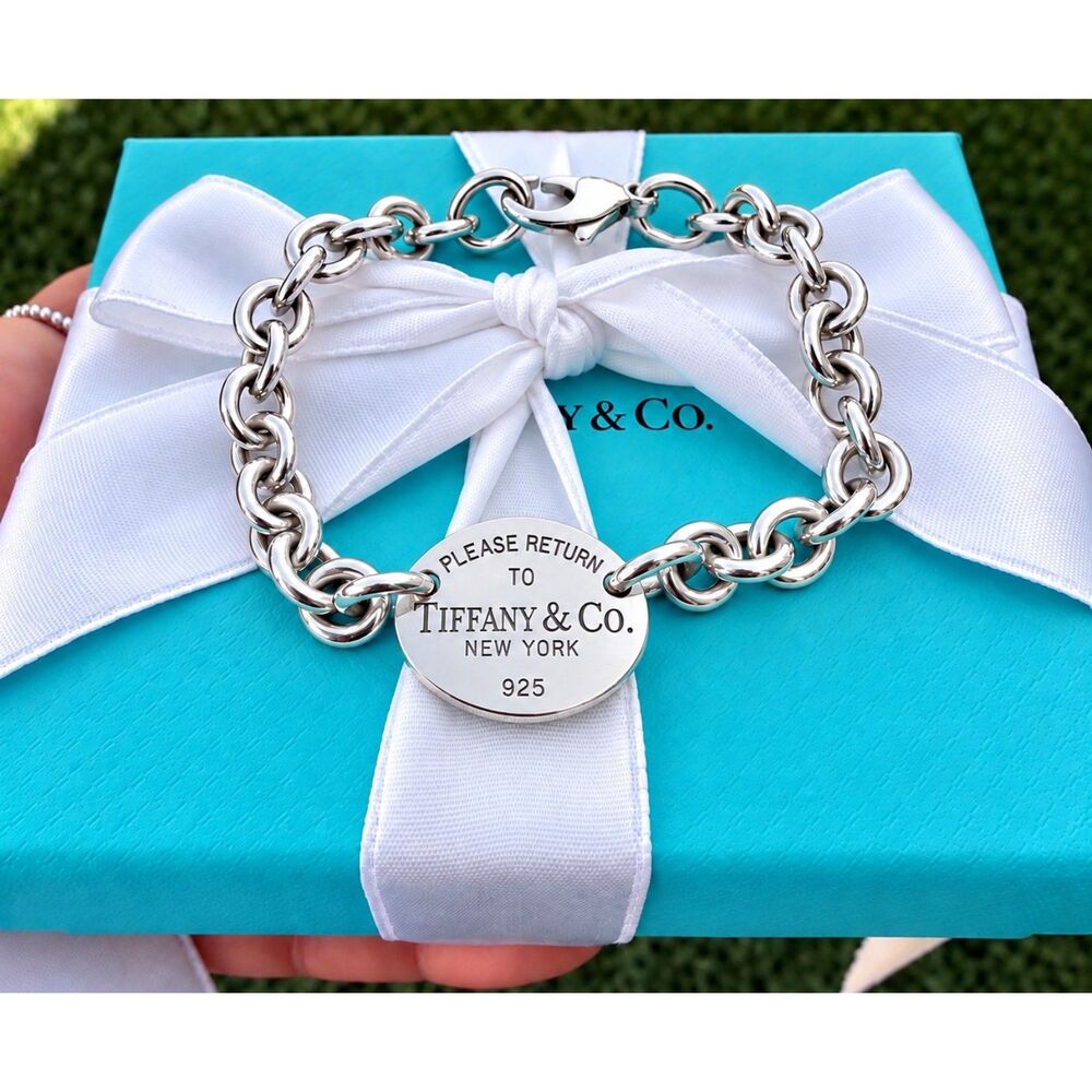 Tiffany & Co. Oval Tag Bracelet Silver 925, 7.5 inches